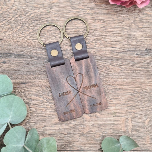 Graviertes Holz und Leder Schlüsselanhänger Hochzeitstag Geschenk