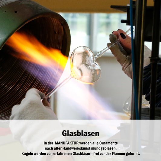 Echte handgeblasene Glaskugel in Champagner mit Wunschname in Rosegold, 6cm Weihnachtsschmuck.