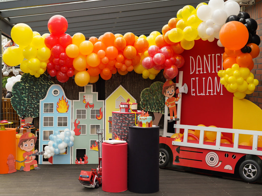 Entfachen Sie magische Momente mit einer Feuerwehr-Geburtstagsparty: Ein unvergessliches Erlebnis für Ihre kleinen Helden!