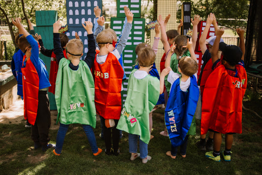 Workshop Kindergeburtstag: Superheldenumhänge selbst gestalten (ab 4 J.)