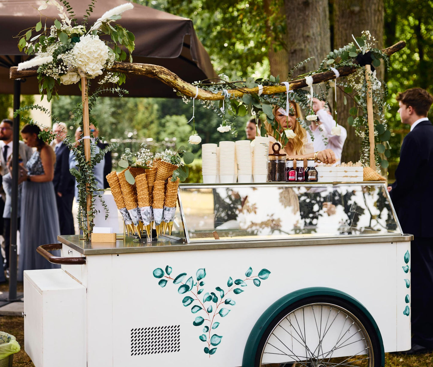 Eukalyptus Eiswagen / Speiseeiswagen Hamburg & Norden