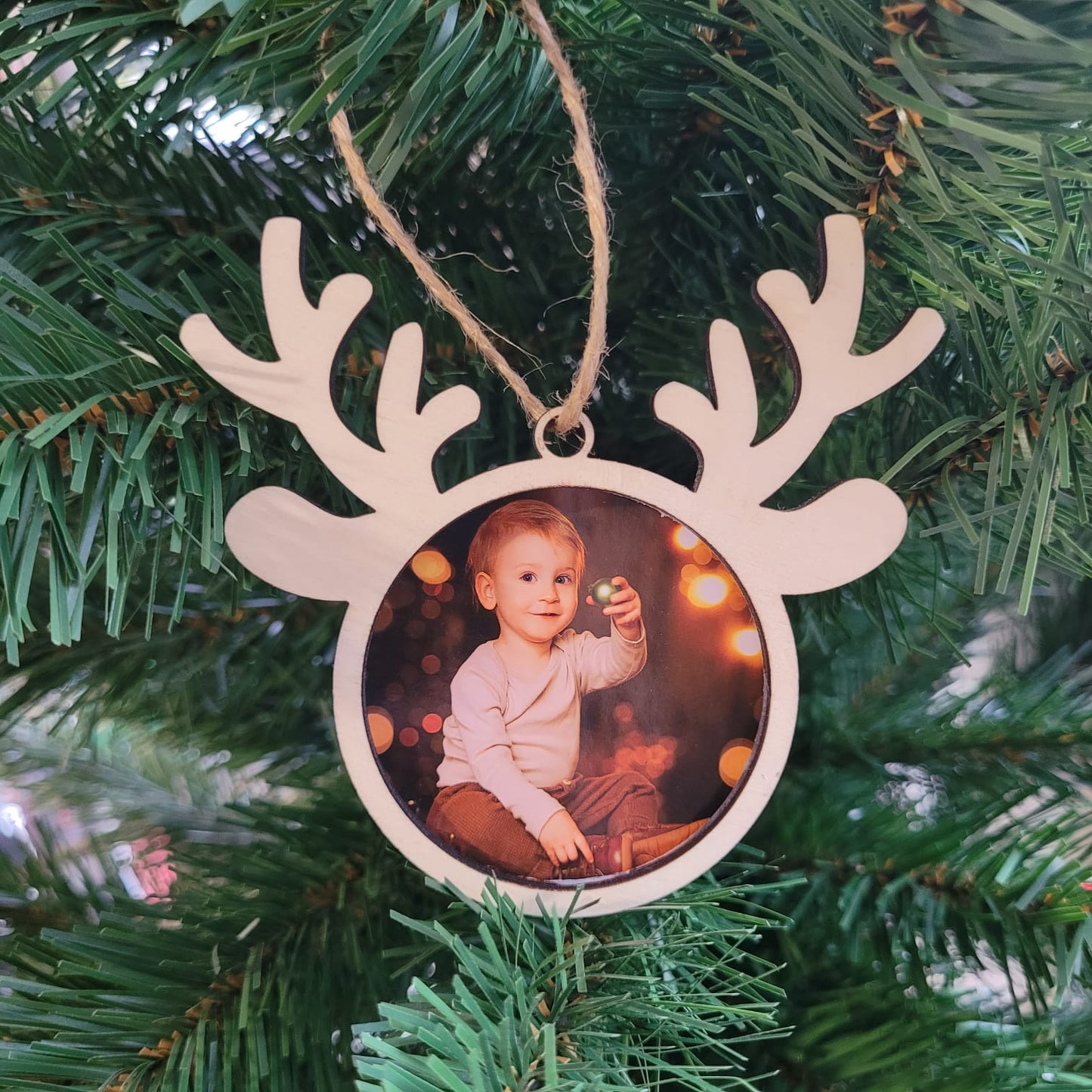 Personalisiertes Rentier-Fotorahmen-Weihnachtsbaumschmuck - Erinnern Sie sich mit Stil an besondere Momente