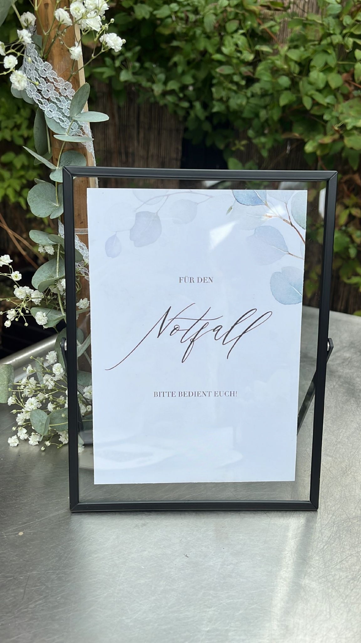 Elegantes Notfallkit-Schild A4 für Hochzeiten und besondere Anlässe – Perfekt für WC