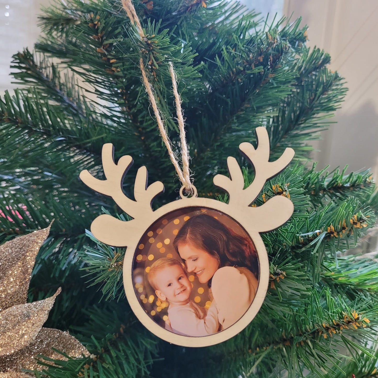Personalisiertes Rentier-Fotorahmen-Weihnachtsbaumschmuck - Erinnern Sie sich mit Stil an besondere Momente