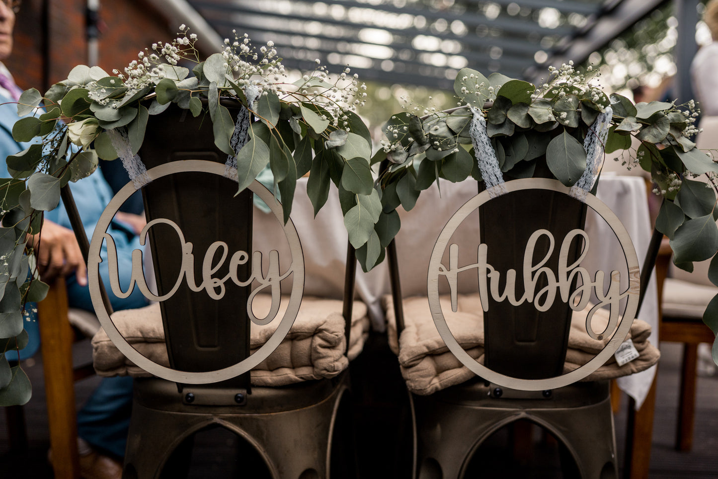 "Hubby" & "Wifey" Hochzeitsstuhl-Schilder für Braut und Bräutigam